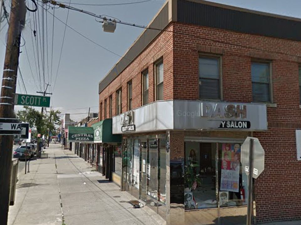 2nd image of 3615-3619 E Tremont Ave