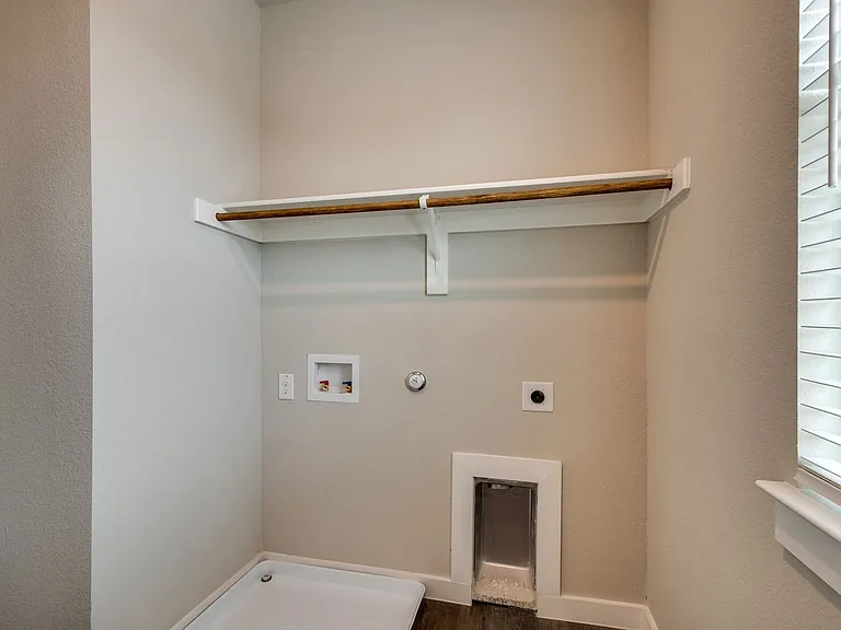 623 Harvest Moon Dr — Photo 11