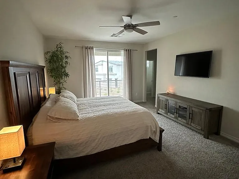 9767 Mojave Mountain St — Photo 10