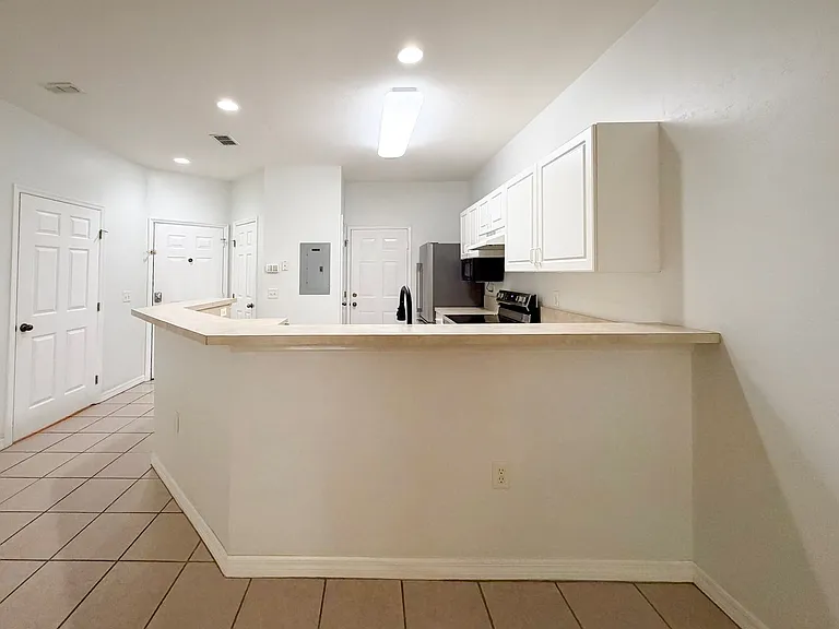 13200 W Newberry Rd E #175 — Photo 8