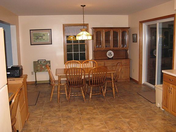 Eat in Kitchen 23x13