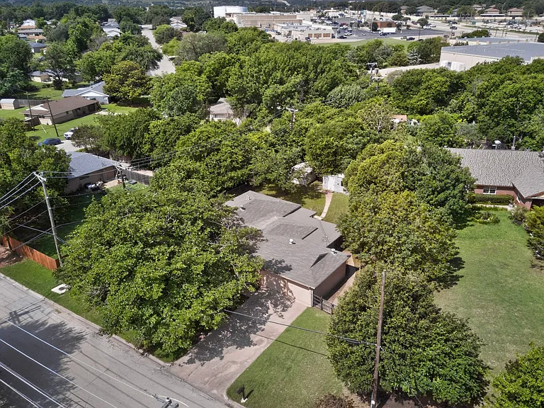 1016 Sproles Dr — Photo 48