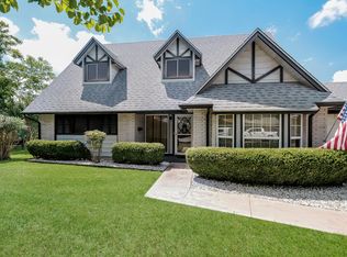 124 Valley Oak Dr, Schertz, TX 78154