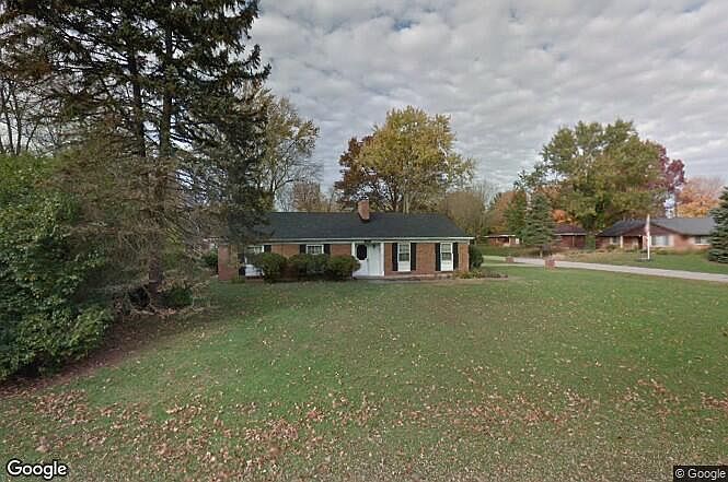 1st image of 303 Cheltenham Dr