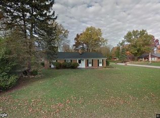 303 Cheltenham Dr, Dayton, OH 45459