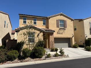 2430 Via Alicante, Corona, CA 92881