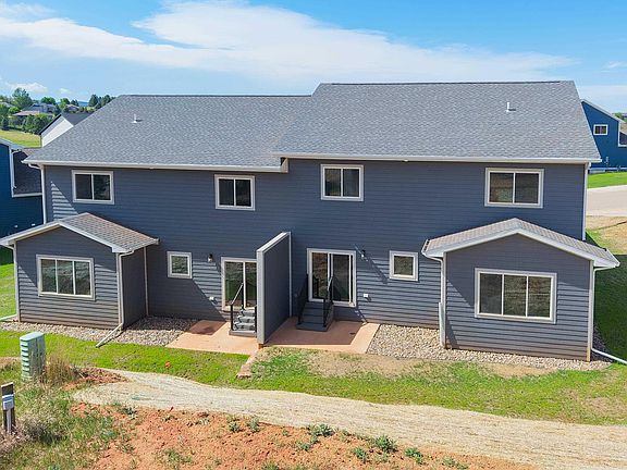 2nd image of 4619 Wickham Ct