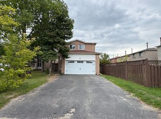 29 Timbers Cir, Markham, ON L3S 1V7