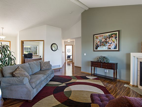 5th image of 1109 N Olson Hill Ct