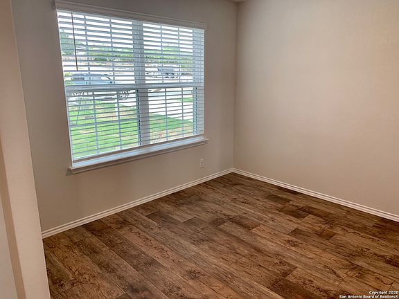 3rd image of 8054 Falcon Meadow