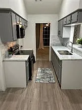 3318 Schroeder Ave — Photo 5