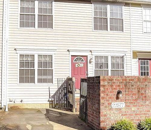 2nd image of 22577 Lower Kells Ln