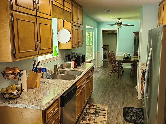 3rd image of 345 Lone Oak Dr #70