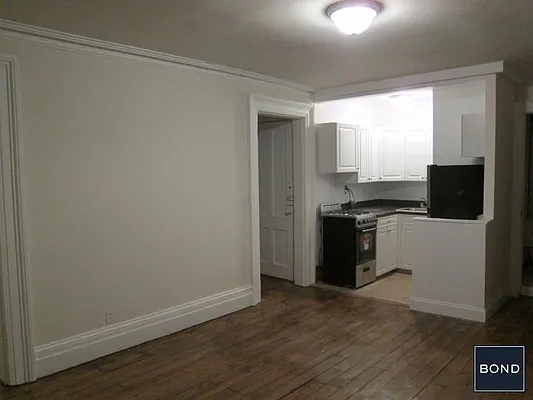 Rented by Bond New York | media 10