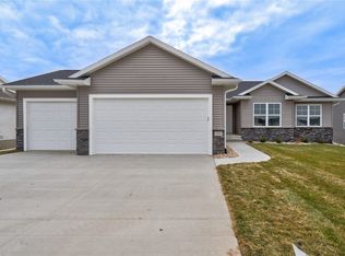 1291 Echo Ridge Ln, Marion, IA 52302
