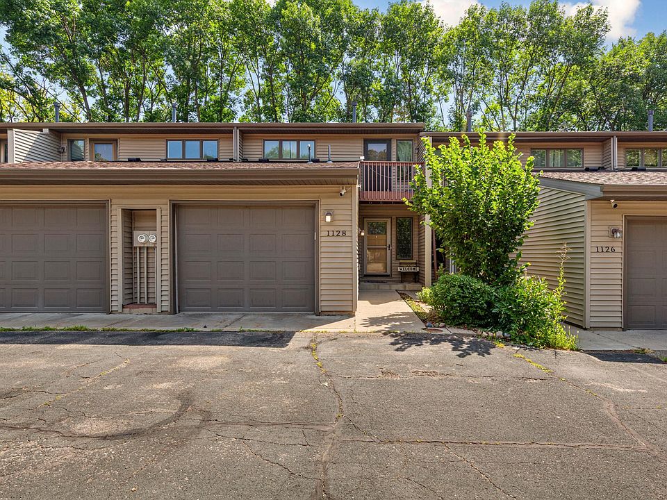 1st image of 1128 Highland Ave