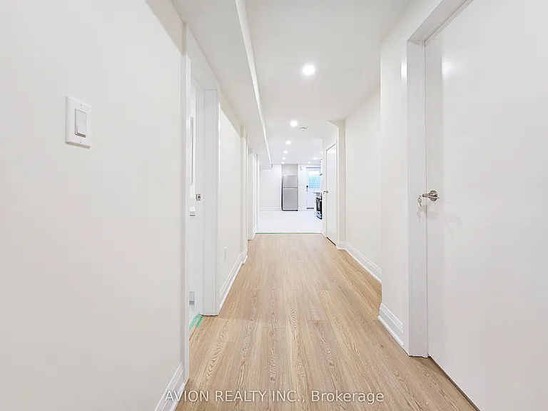 6 Plantain Ln #BASEMENT — Photo 7