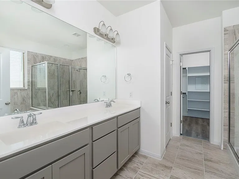 220 Tanda Ln — Photo 15