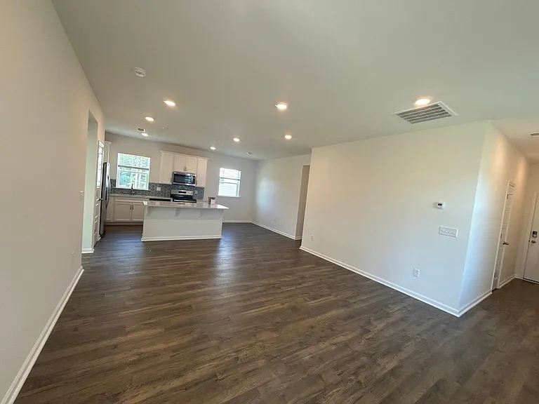 5033 Gallop Ct — Photo 10