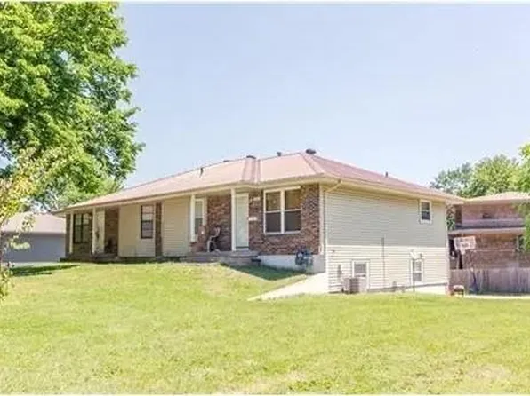 5313 Lewis Ave, Kansas City, MO 64129