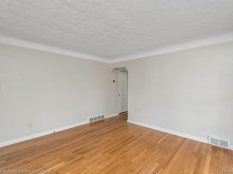 1283 E Melton Rd, photo 8