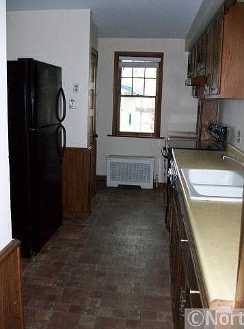 2nd image of 4120 Grand Ave S