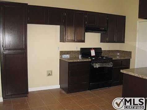 3rd image of 4740 Minstrel Dr