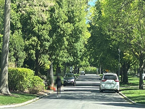 4th image of 349 S Bristol Ln