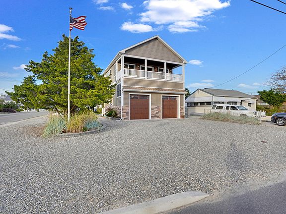 4th image of 2213 Barnegat Ave