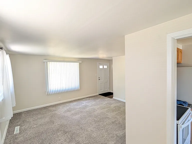 3014 Sunnymede Ave — Photo 6