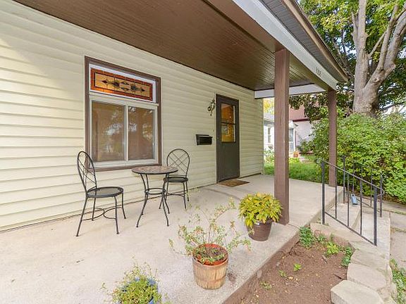 2nd image of 3508 35th Ave S