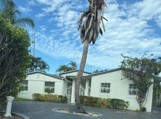 2080 NE 185th St, North Miami Beach, FL 33179