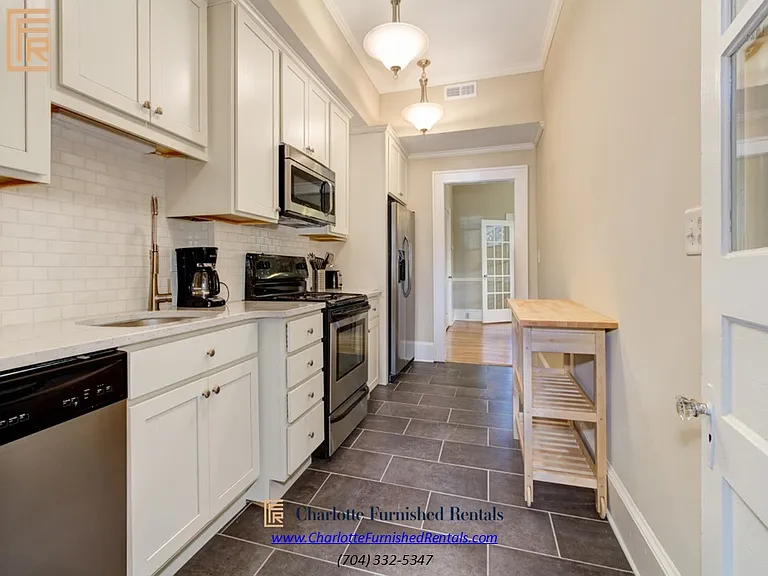 530 Lamar Ave #1 — Photo 3