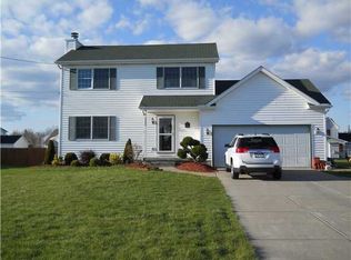 5082 William St, Lancaster, NY 14086