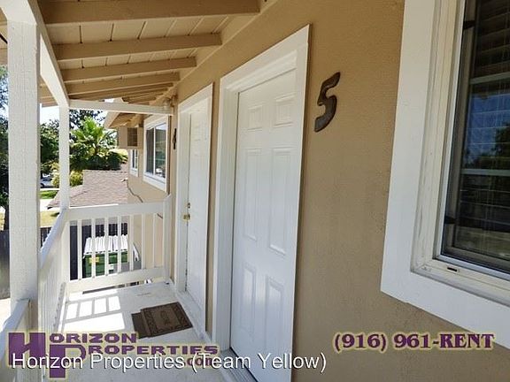 4th image of 3701 Morse Ave APT 5