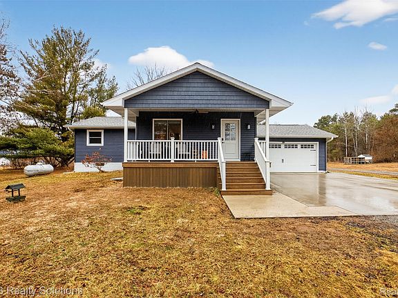 4th image of 3280 Waltan Rd