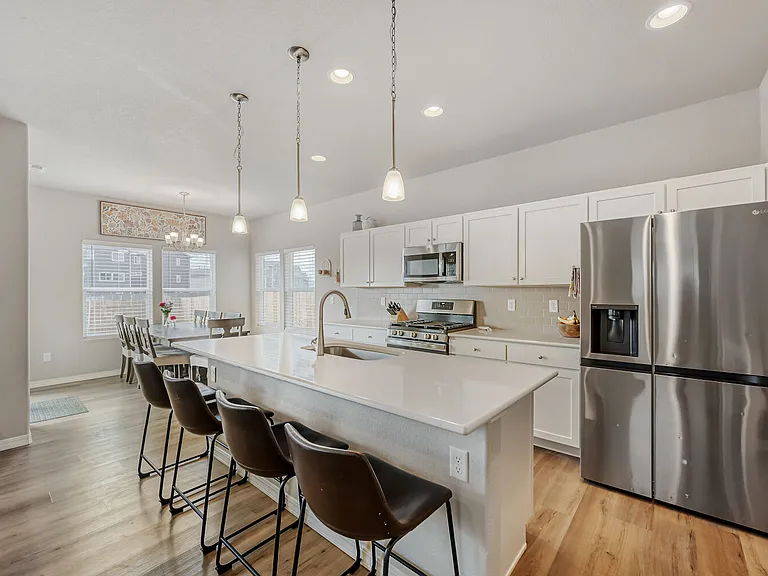 8116 Kittrick Pl — Photo 11
