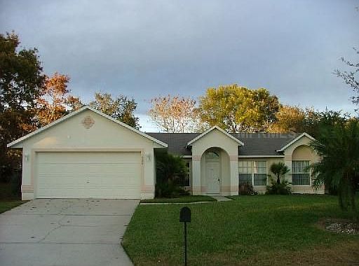 1st image of 526 Meadow Green Dr