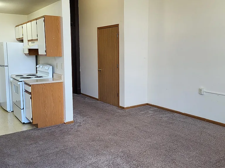 416 Sullivan Ave W #309 — Photo 6