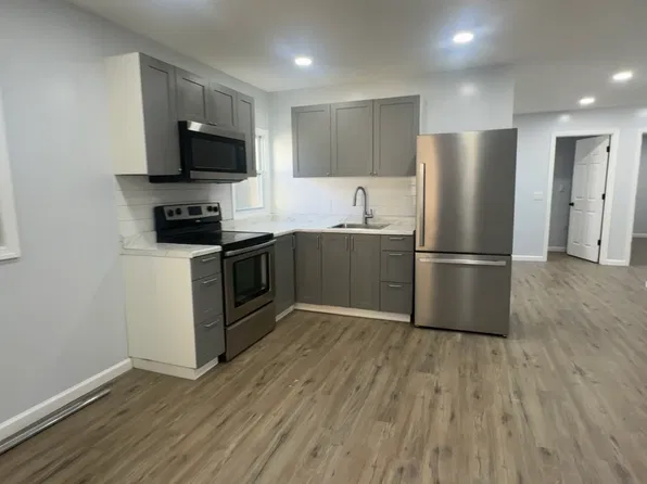 233 Sherman St #3, Passaic, NJ 07055