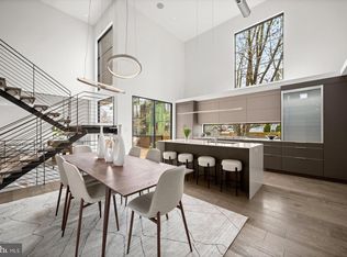3004 N Underwood St, Arlington, VA 22213