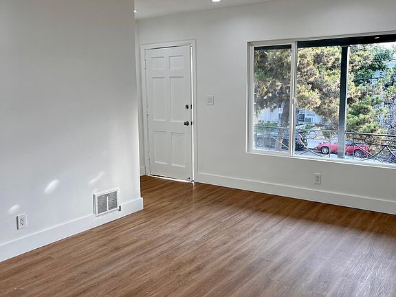 2nd image of 5300 Loma Linda Ave #6
