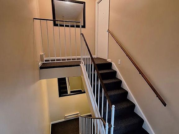 3rd image of 4154 Webster Ave #1