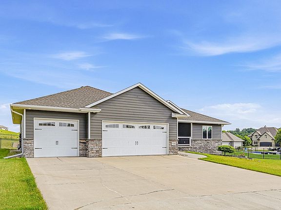 3rd image of 3440 Wanamaker Way