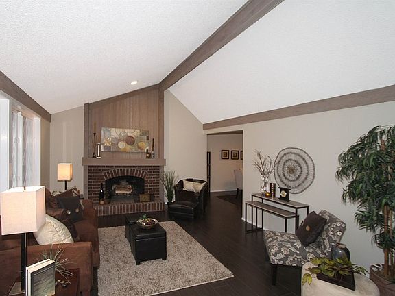 4th image of 14524 NE 173rd St