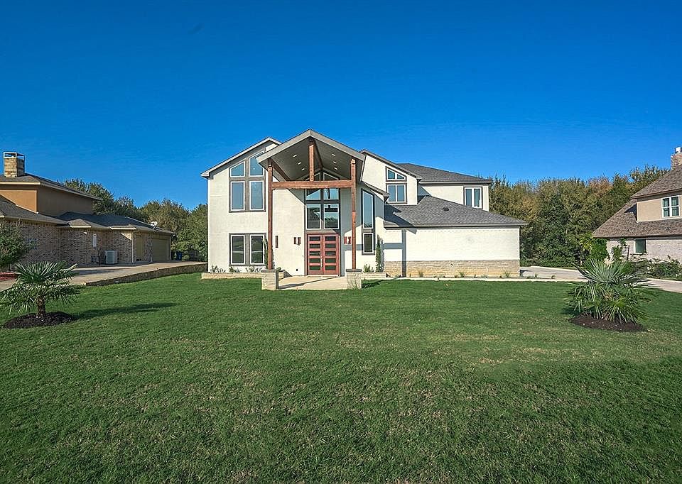 1st image of 457 Stone Canyon Dr