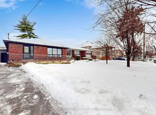 20 Knox Ave, Toronto, ON M9L2M3