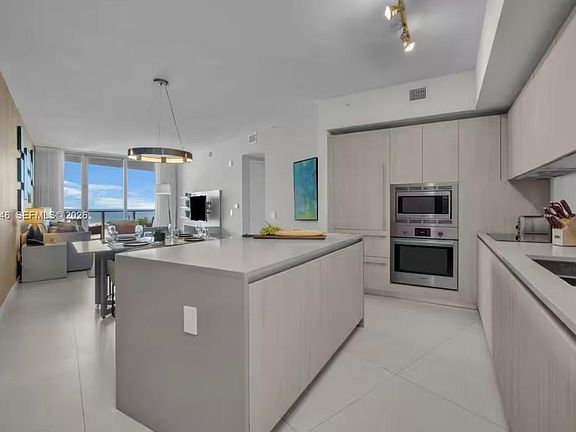 2nd image of 4111 S Ocean Dr #1610