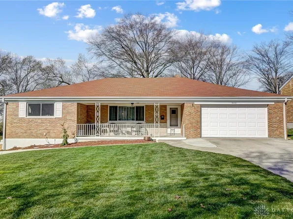3951 Roswell Ave, Cincinnati, OH 45211