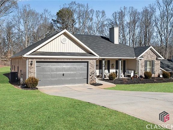 3rd image of 387 Petal Creek Lane